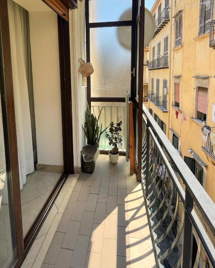 House Mari Apartment Наполи Екстериор снимка